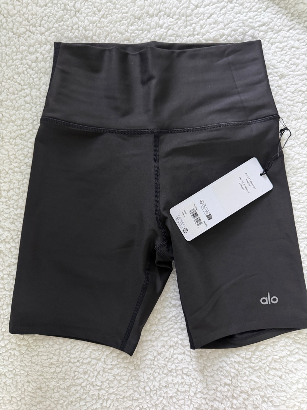 ALO Women’s airlift energy short S Black NWT